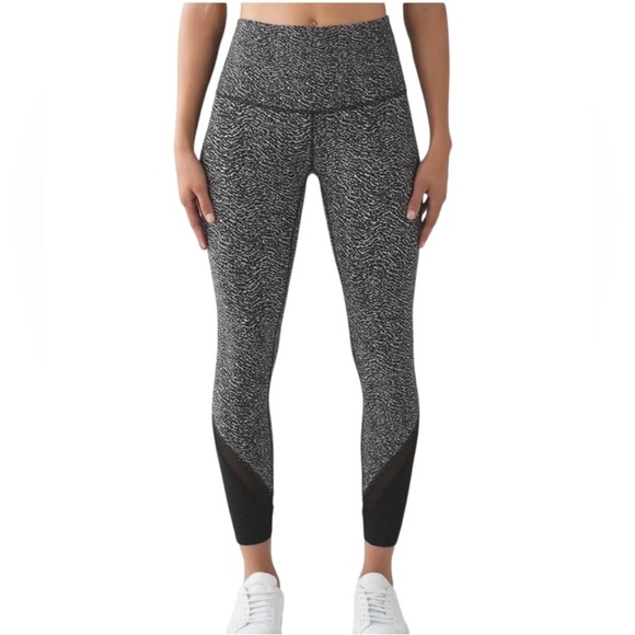 Lululemon Wunder Under Pant (Hi-Rise) (Laser Cut) - Picture 8 of 12